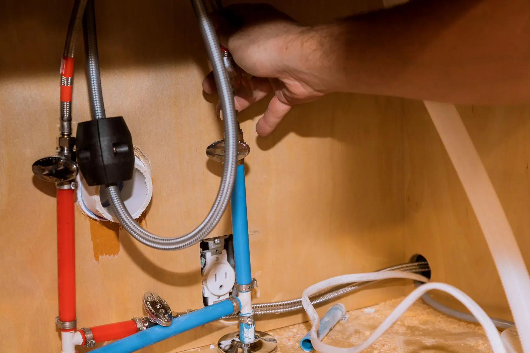 Commercial and industrial plumbing services throughout Central Texas